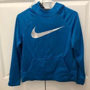Boys Nike Dri Fit hoodie. Size L